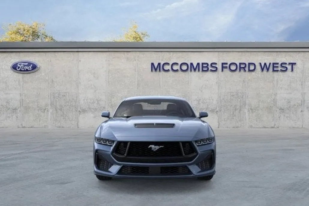 2025 Ford Mustang GT photo 1