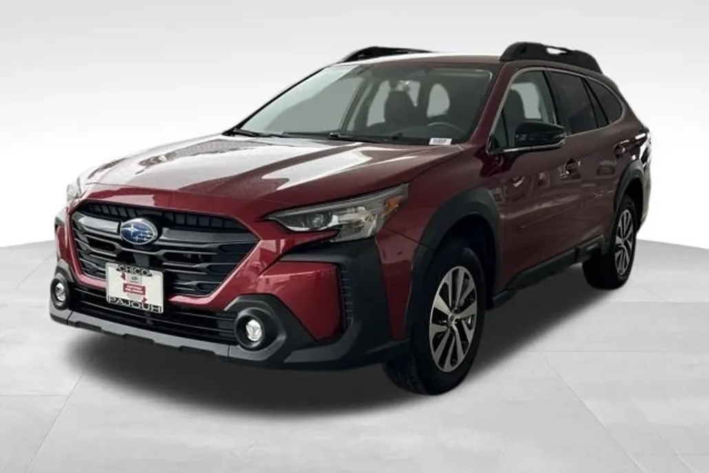 2025 Subaru Outback Premium photo 1