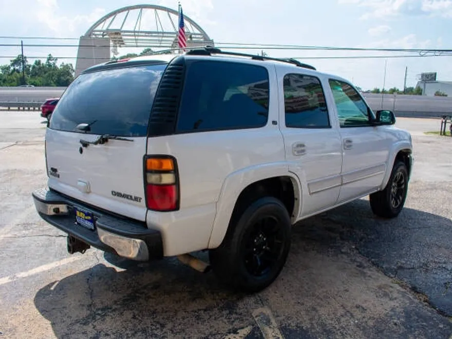 2005 Chevrolet Tahoe LT photo 1