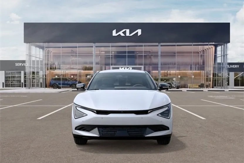 2025 Kia EV6 Light photo 1