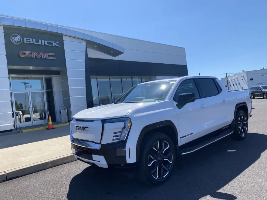 2025 Gmc Sierra EV Denali photo 1