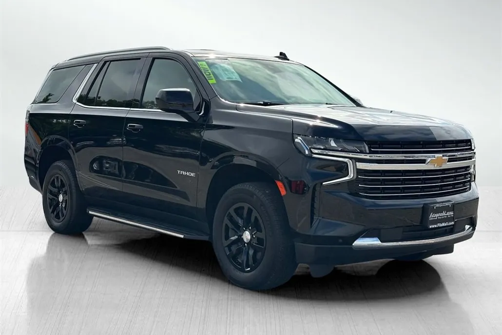 2023 Chevrolet Tahoe LT photo 1