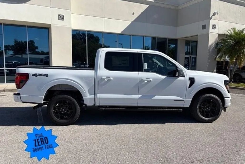 2025 Ford F-150 XLT photo 1