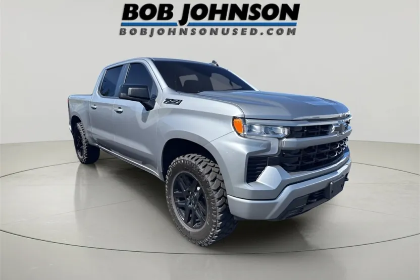 2024 Chevrolet Silverado 1500 RST photo 1