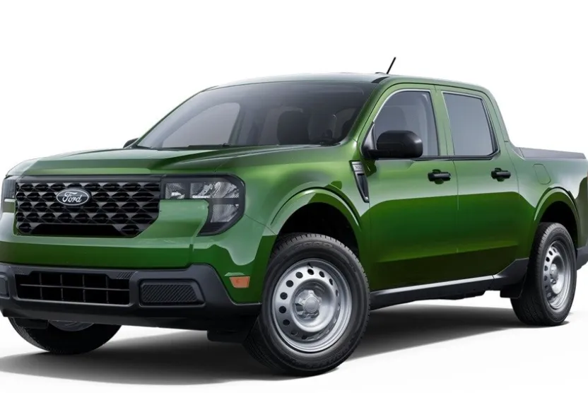 2025 Ford Maverick XL photo 1
