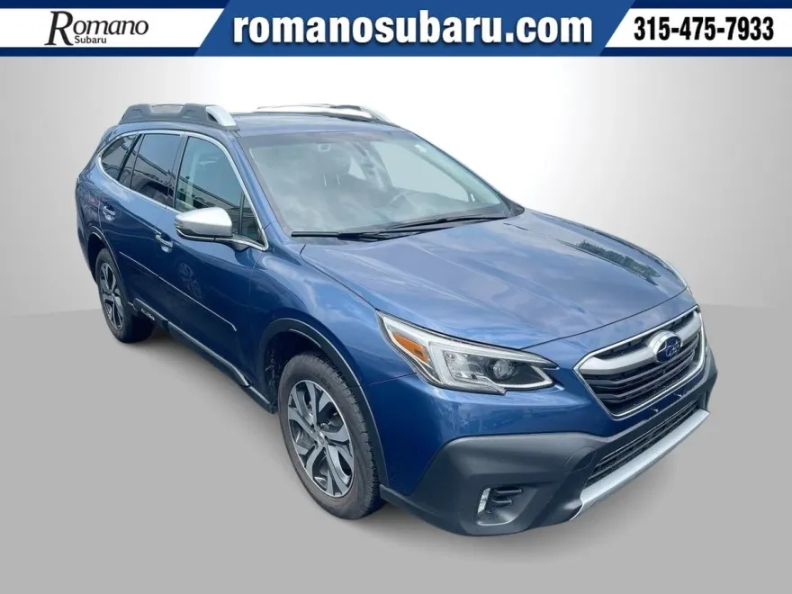 2022 Subaru Outback Touring photo 1