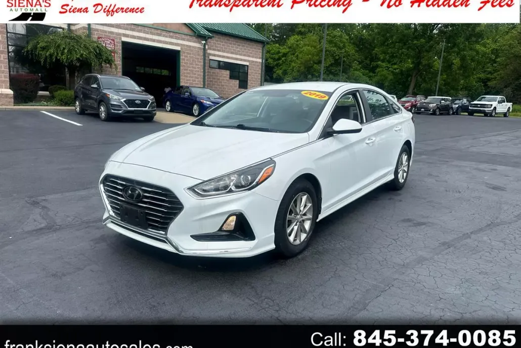 2019 Hyundai Sonata SE photo 1