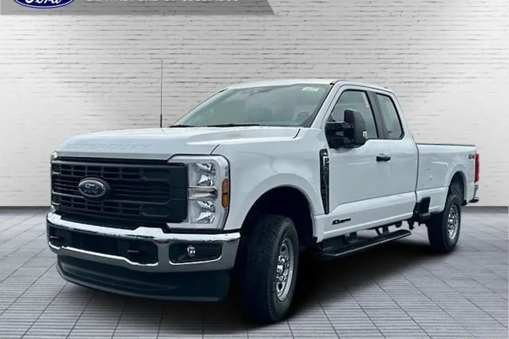2025 Ford F-250 XL photo 1