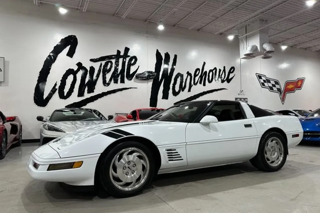 1996 Chevrolet Corvette Coupe photo 1