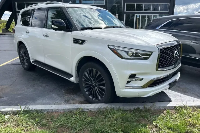 2024 Infiniti QX80 Premium Select photo 1