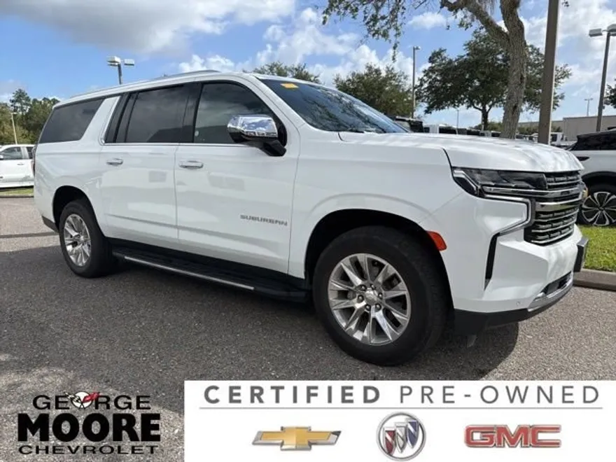 2023 Chevrolet Suburban Premier photo 1