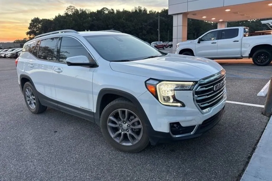 2023 Gmc Terrain SLT photo 1