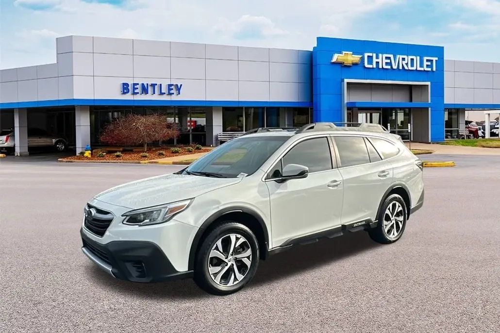 2020 Subaru Outback Limited photo 1