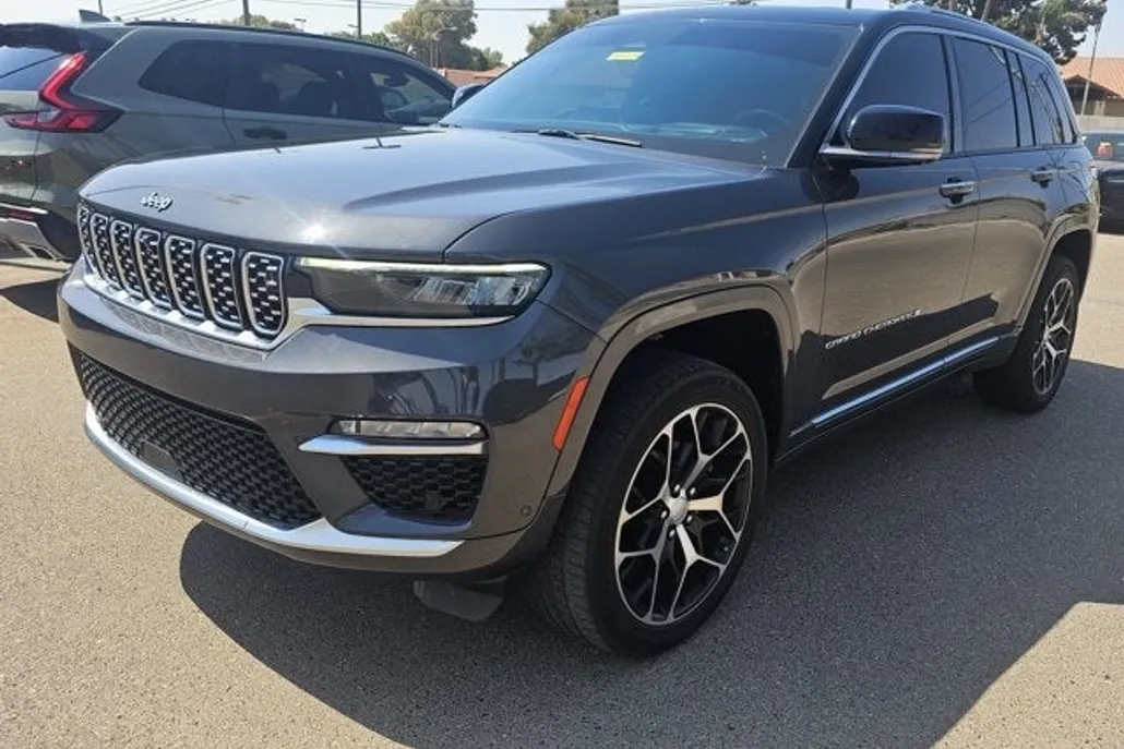 2022 Jeep Grand Cherokee Summit Reserve photo 1