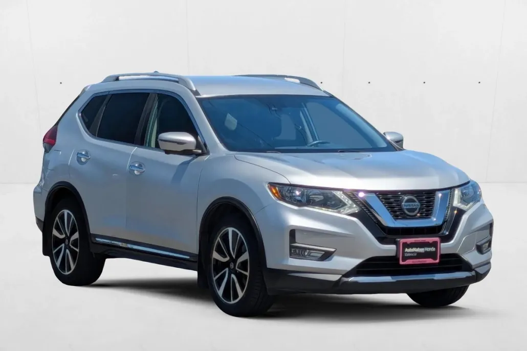 2019 Nissan Rogue SL photo 1
