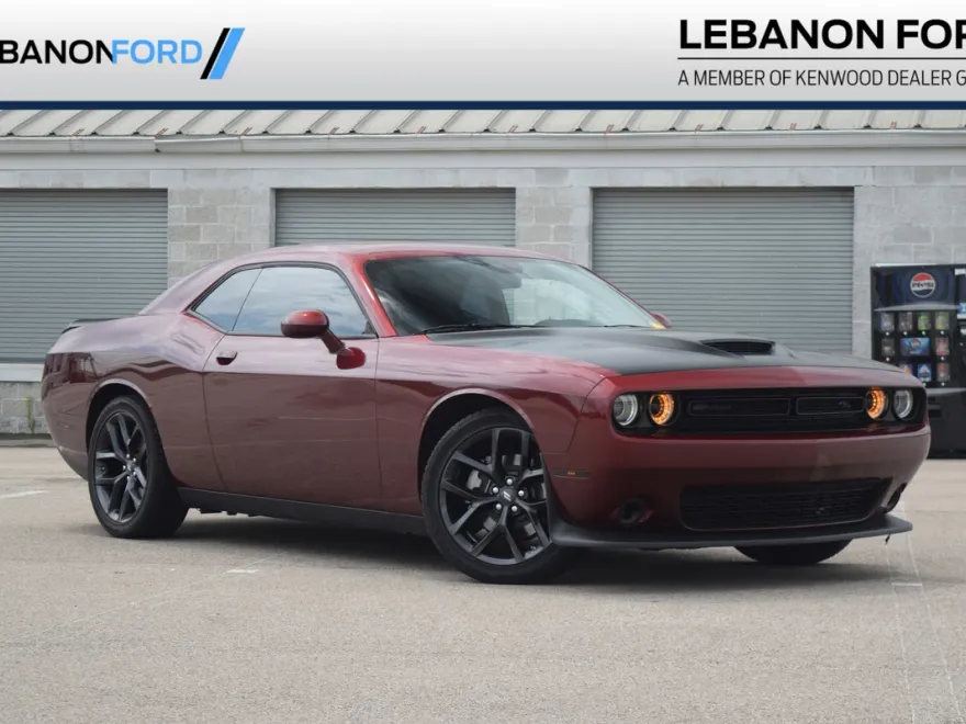 2023 Dodge Challenger R/T photo 1