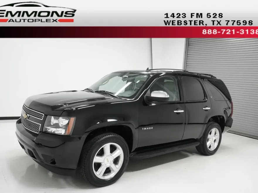 2011 Chevrolet Tahoe LT photo 1