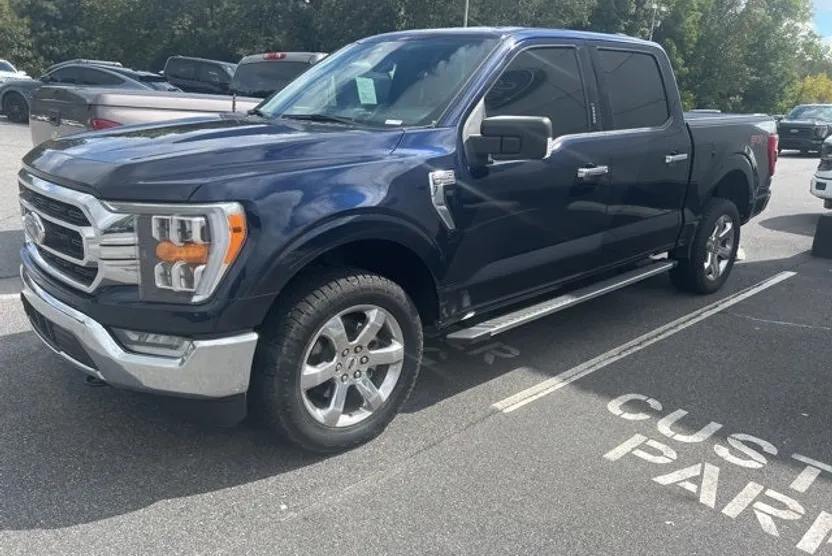 2022 Ford F-150 XLT photo 1