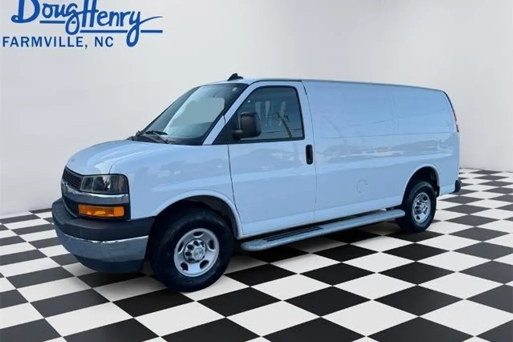 2024 Chevrolet Express 2500 Work Cargo Van photo 1