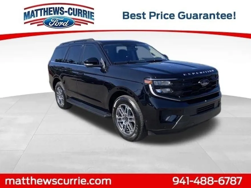 2025 Ford Expedition photo 1