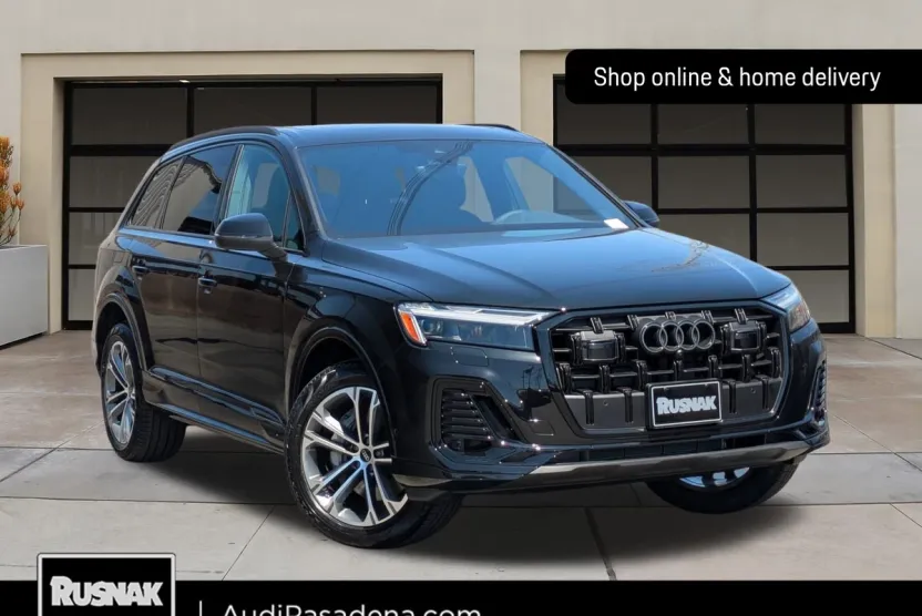 2025 Audi Q7 45 Premium Plus photo 1