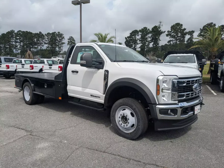 2024 Ford F-550 XL photo 1