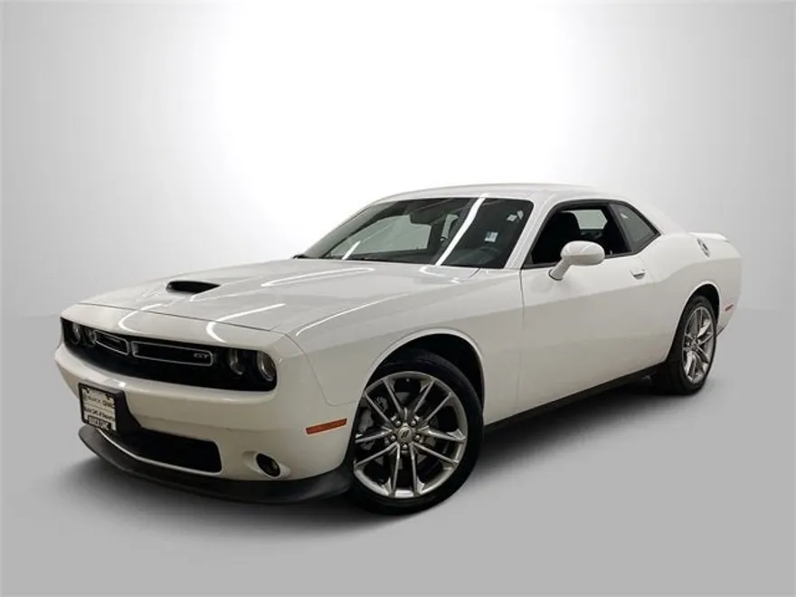 2022 Dodge Challenger GT photo 1