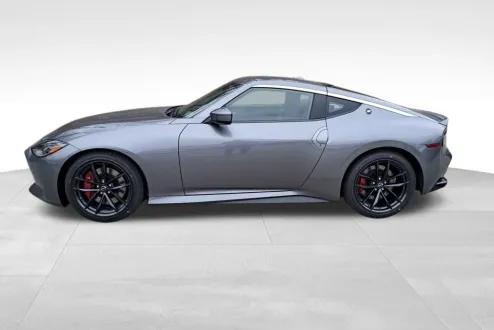 2025 Nissan Z Performance photo 2