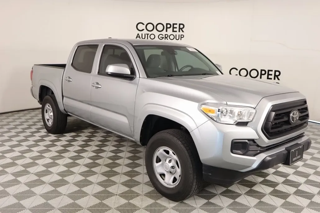 2023 Toyota Tacoma SR V6 photo 1