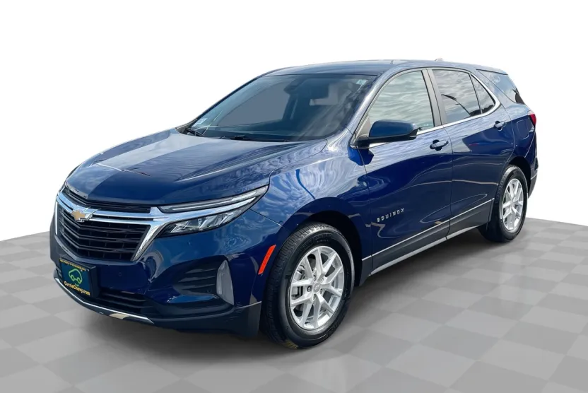 2022 Chevrolet Equinox LT photo 1