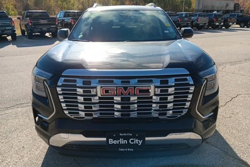 2026 Gmc Terrain Denali photo 1