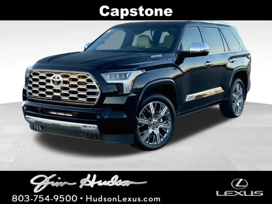 2024 Toyota Sequoia Capstone photo 1