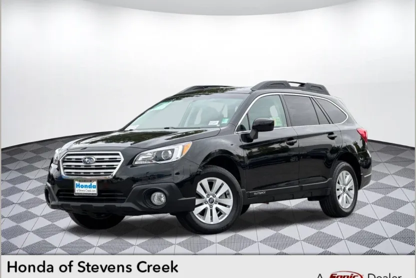 2017 Subaru Outback 2.5i Premium photo 1