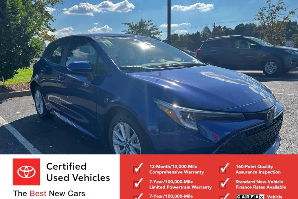 2025 Toyota Corolla SE photo 1