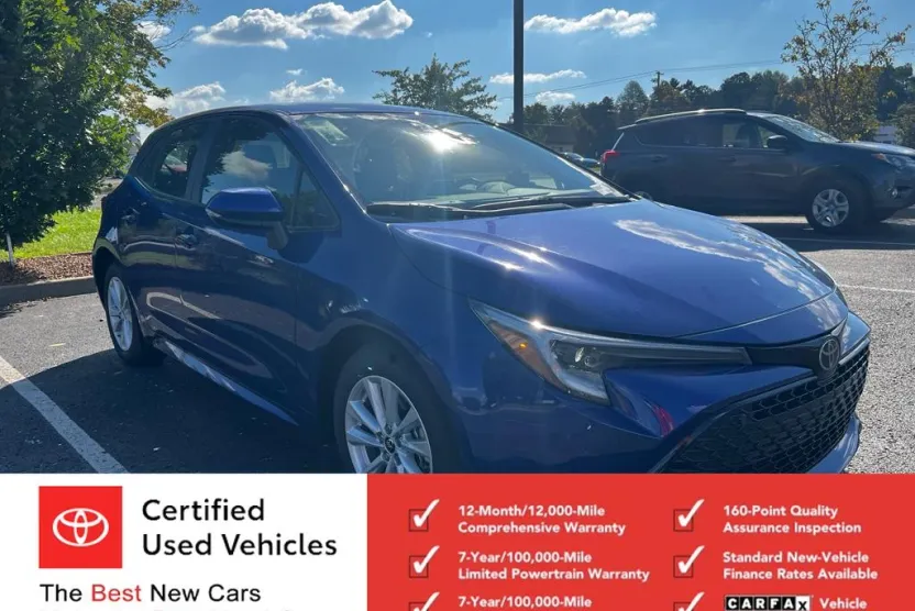 2025 Toyota Corolla SE photo 1