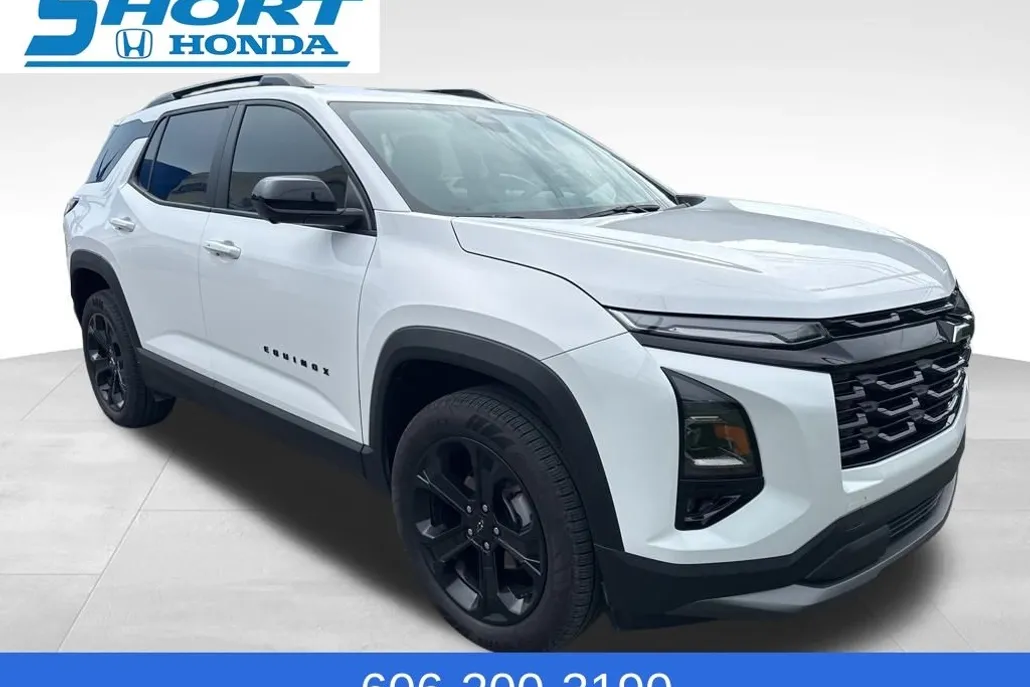 2025 Chevrolet Equinox LT photo 1