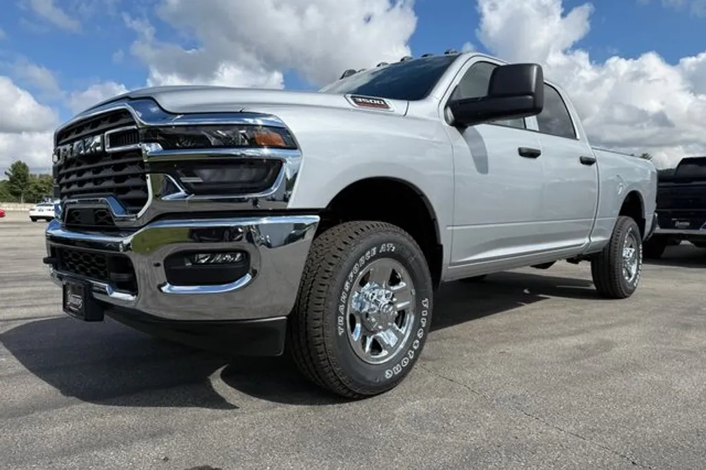 2026 Ram 3500 Tradesman photo 1