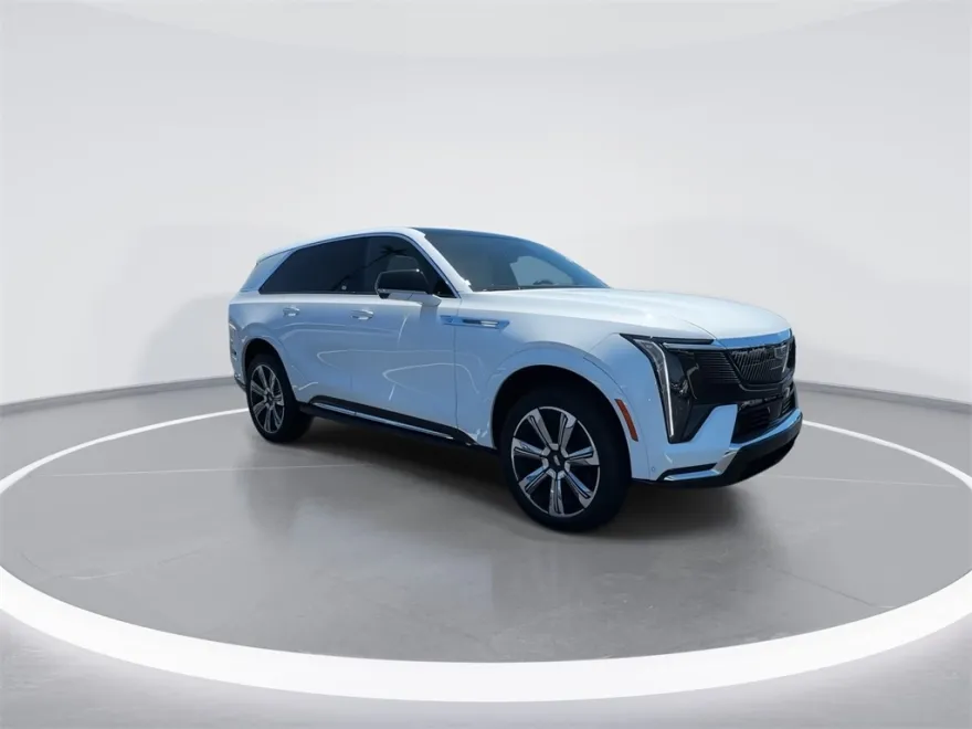 2025 Cadillac Escalade IQ Luxury photo 2