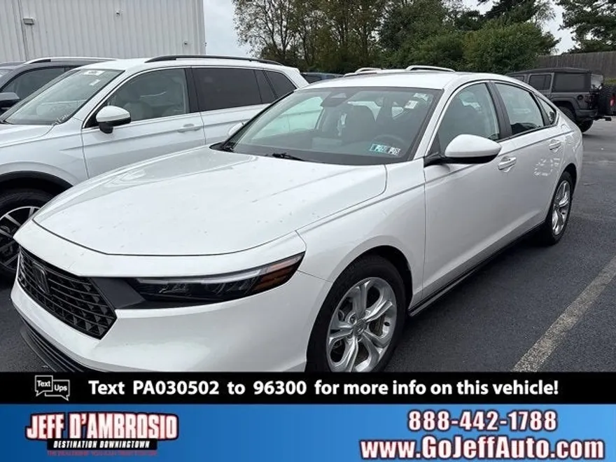 2023 Honda Accord LX photo 1