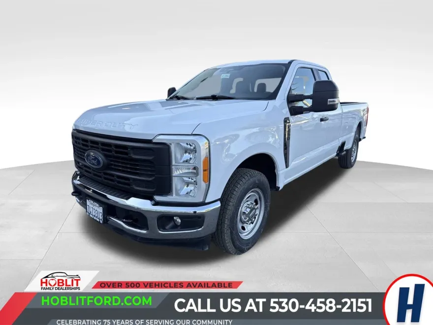 2023 Ford F-250 photo 1