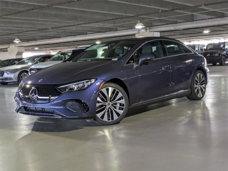 2026 Mercedes Benz EQE Sedan 4MATIC photo 1