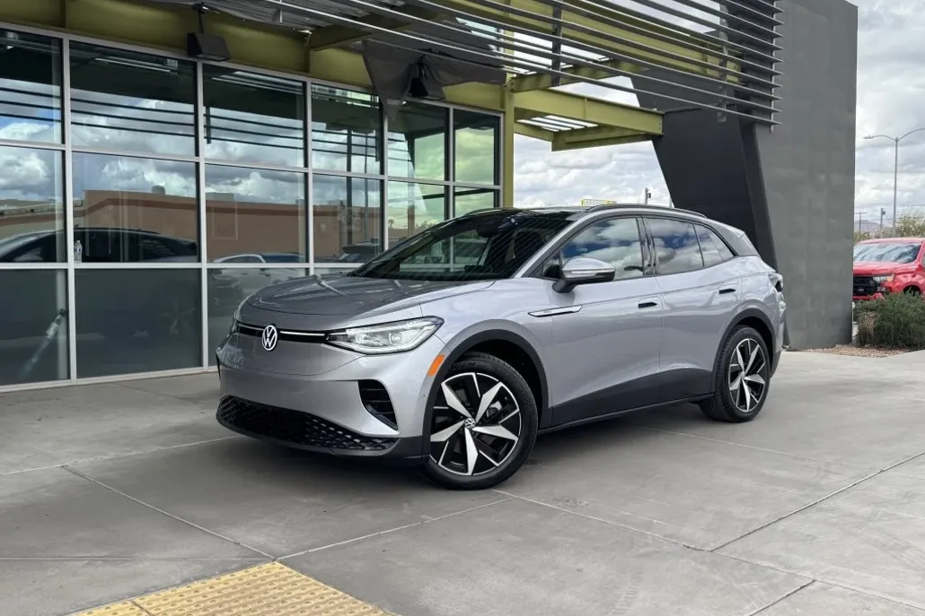 2023 Volkswagen ID.4 Pro S photo 1