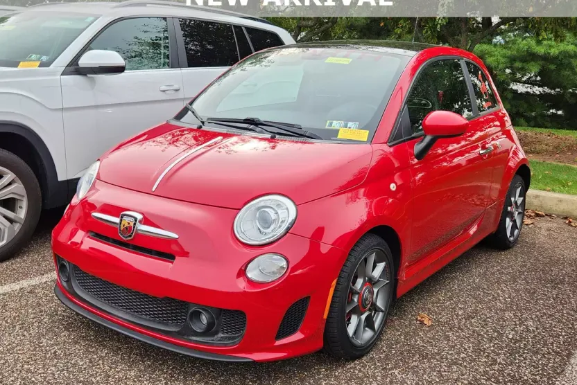 2013 Fiat 500 Abarth photo 1
