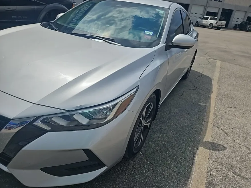 2021 Nissan Sentra SV photo 1