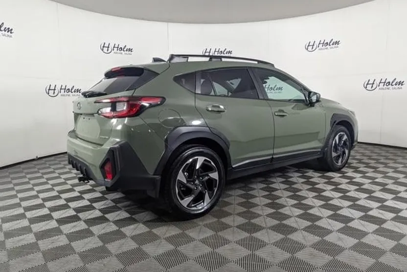 2024 Subaru Crosstrek Limited photo 1
