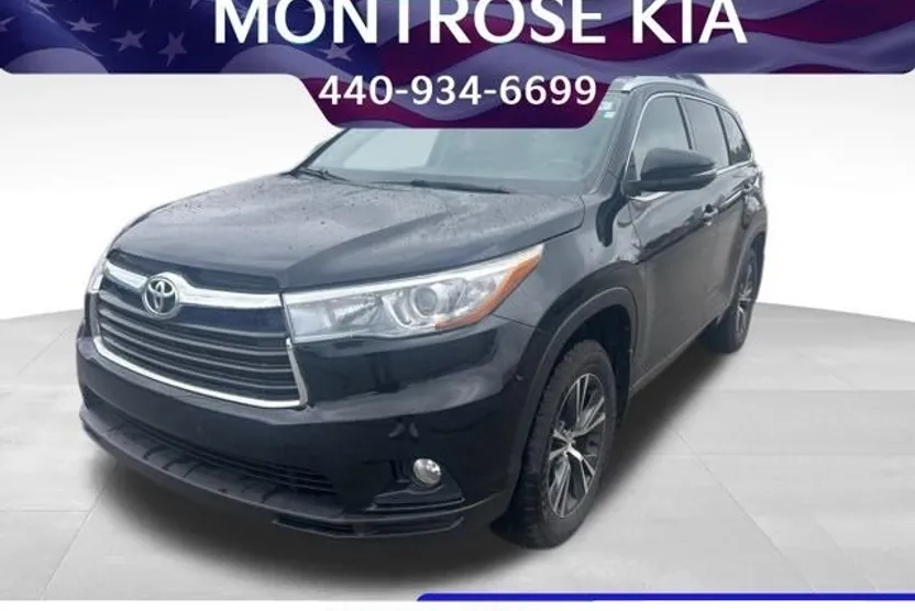 2016 Toyota Highlander XLE photo 1