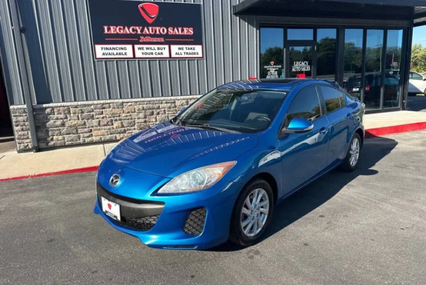 2012 Mazda Mazda3 Touring photo 1