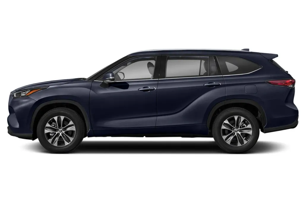 2022 Toyota Highlander XLE photo 1
