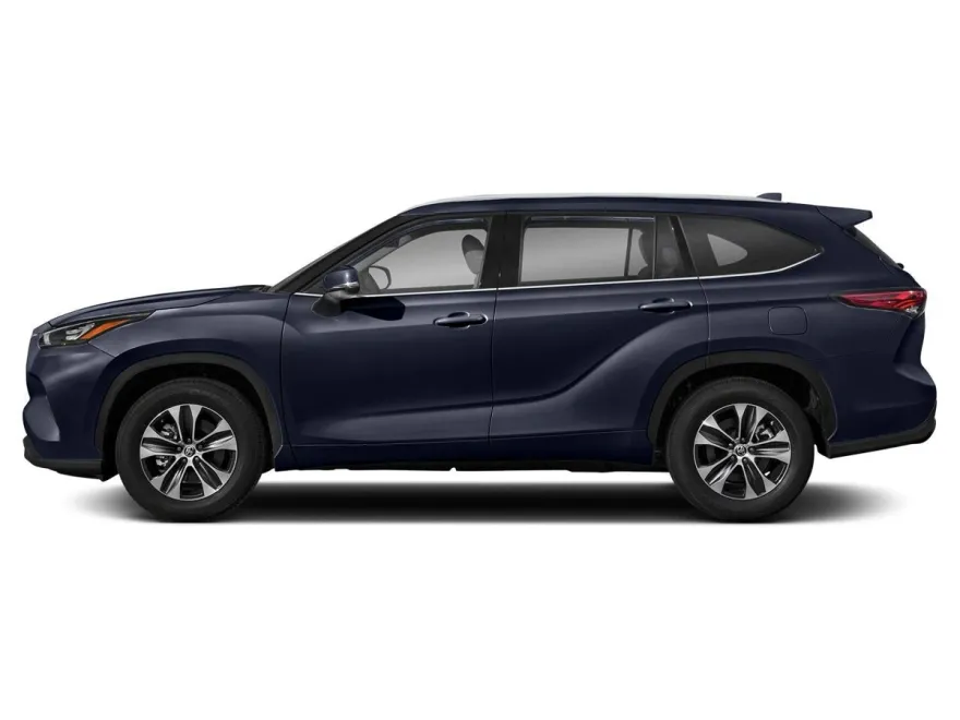 2022 Toyota Highlander XLE photo 1