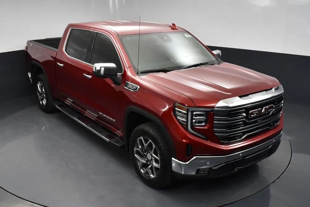 2026 Gmc Sierra 1500 SLT photo 1